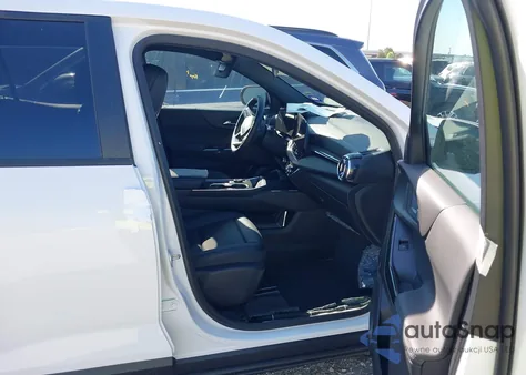 2026 Chevrolet Equinox Fwd Lt z USA, uszkodzony, nr VIN 3GNAXHEG9TL223723